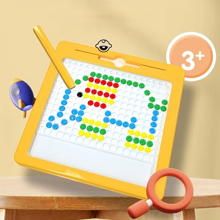Magnetic Drawing Board with Beads - MagniDots