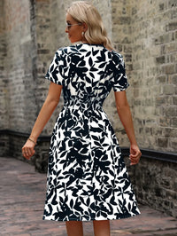 Wrap Dress with Floral Pattern | Livia | Fresh and Stylish