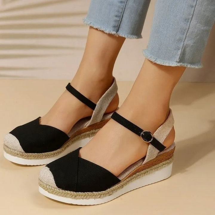 Women's Sandals with Buckle Closure and Closed Toe – Isabelle
