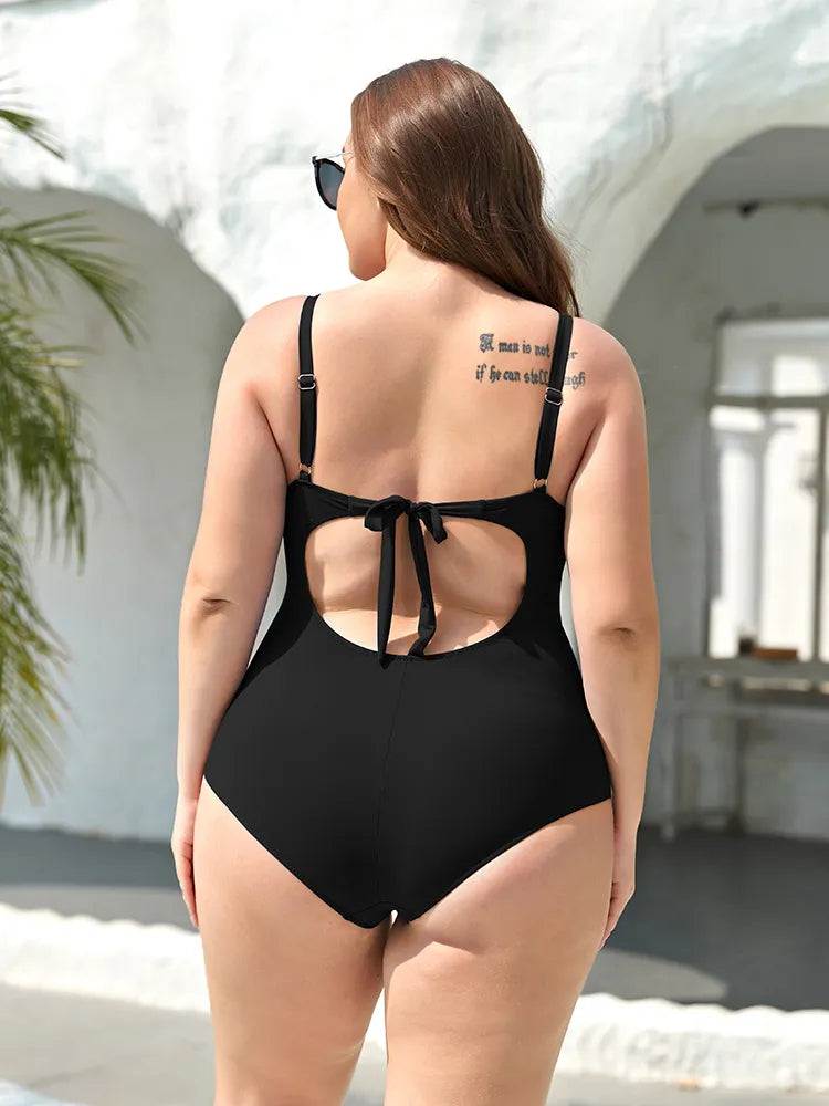 Sammy Jackson™ Livia Plus-Size Badpak | Effen & Stijlvol