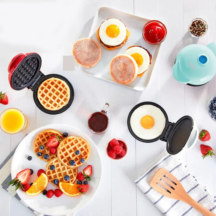 Sammy Jackson™ Mini WaffleWizard | Delicious breakfast in no time