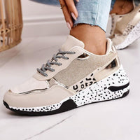 Modern Sneakers with Ergonomic Footbed - Luna