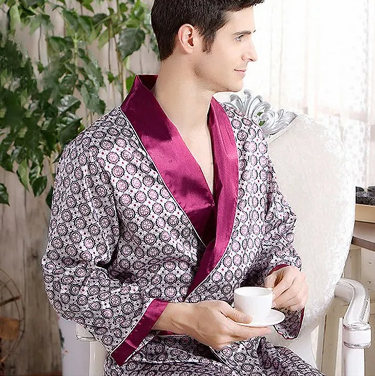Sammy Jackson™ Satin Deluxe Robe | Trendy satin robe