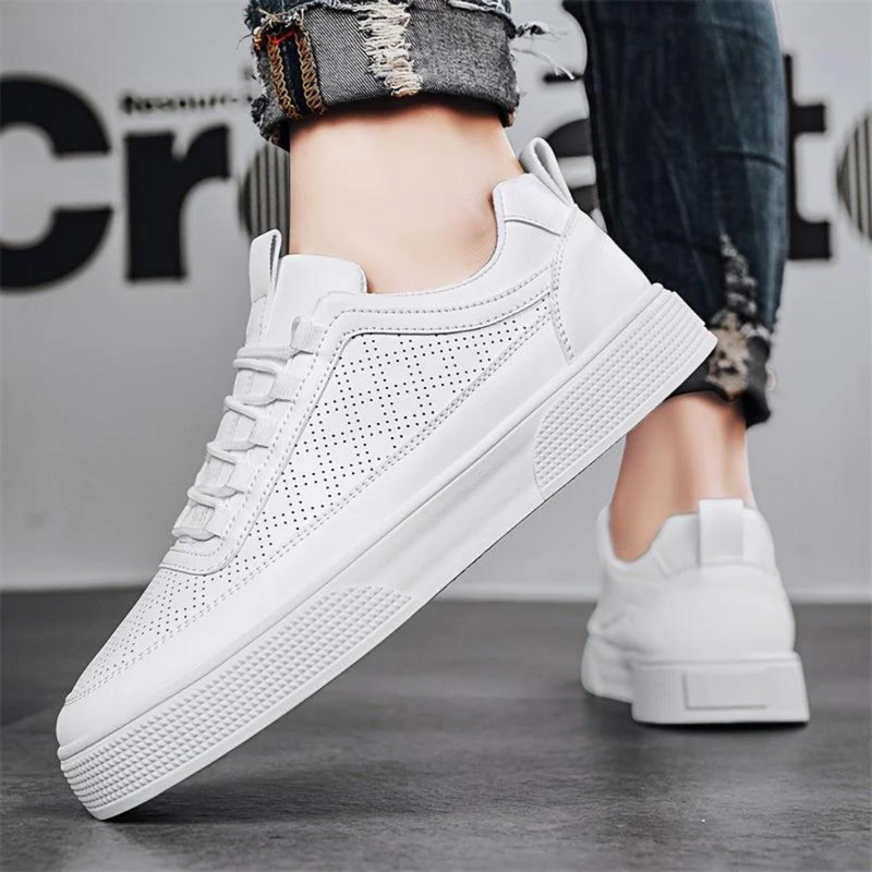 Comfortable Casual Men's Sneakers - UrbanEase