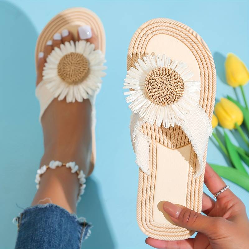 Boho Slip-On Sandals with Flower Detail – Marivi