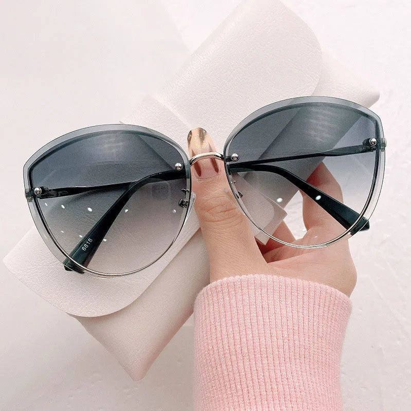 Sammy Jackson™ Anna Sunglasses | Oval & Rimless