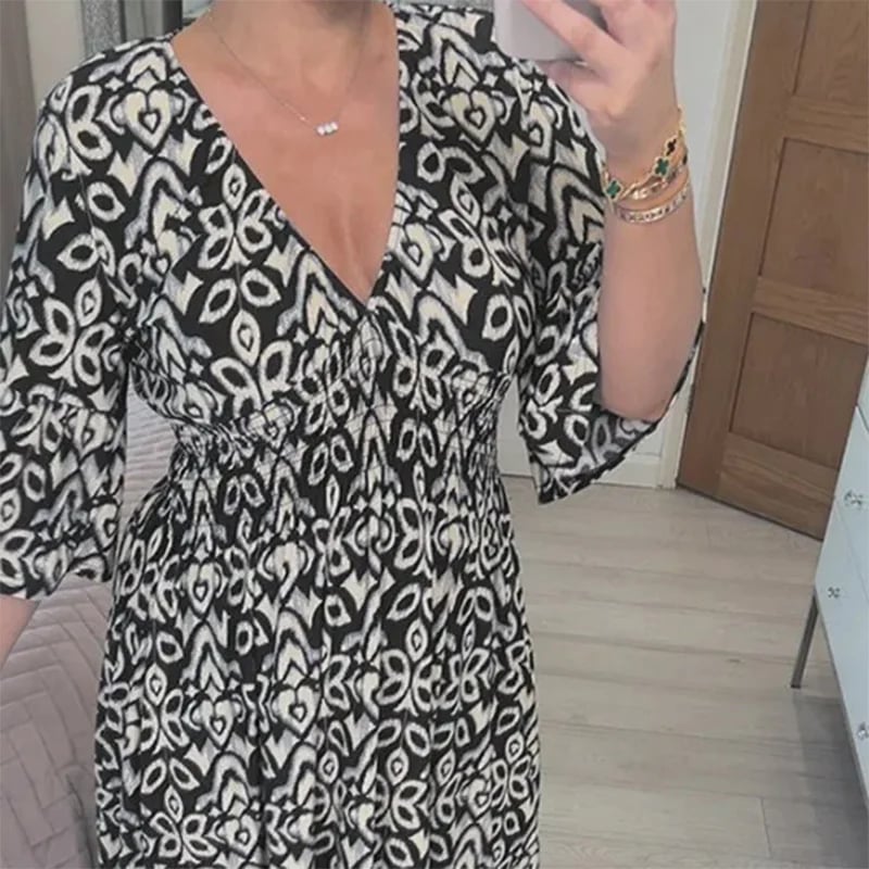 Long Floral Dress with V-Neck – Liora