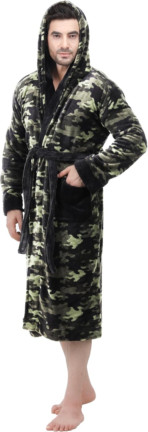 Comfortable Men's Fleece Bathrobe - Harry