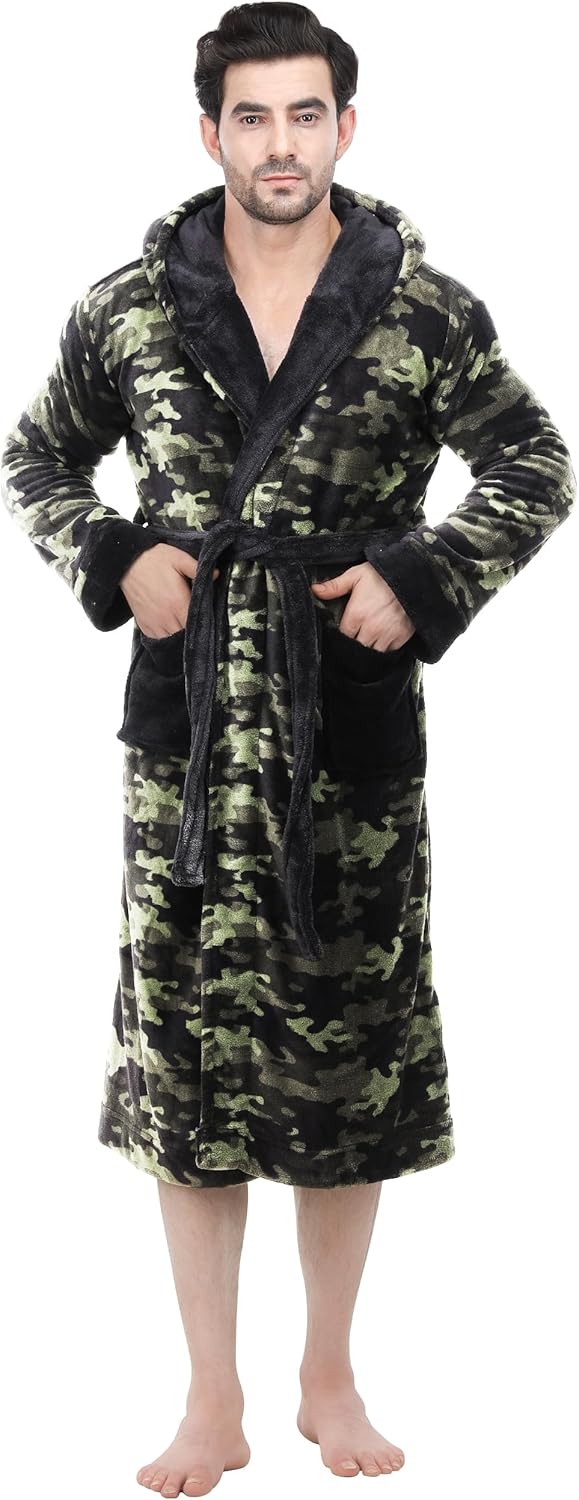 Comfortable Men's Fleece Bathrobe - Harry