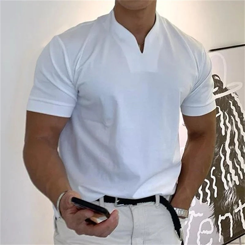 Breathable men's fitness shirt with V-neck - Timo
