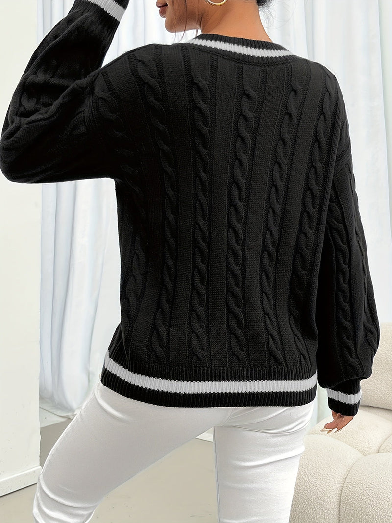 Cable-Knit Sweater with Refined Details - Aurora