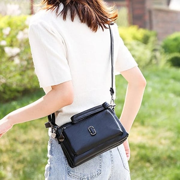 Stylish Crossbody Bag - Sienna
