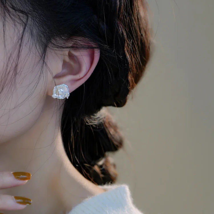 Baroque Pearl Earrings - Noa