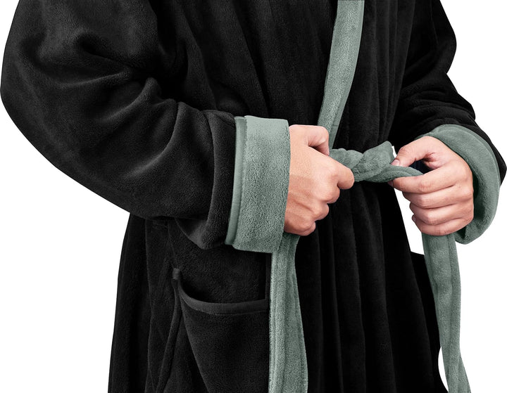 Comfortable Men's Fleece Bathrobe - Harry