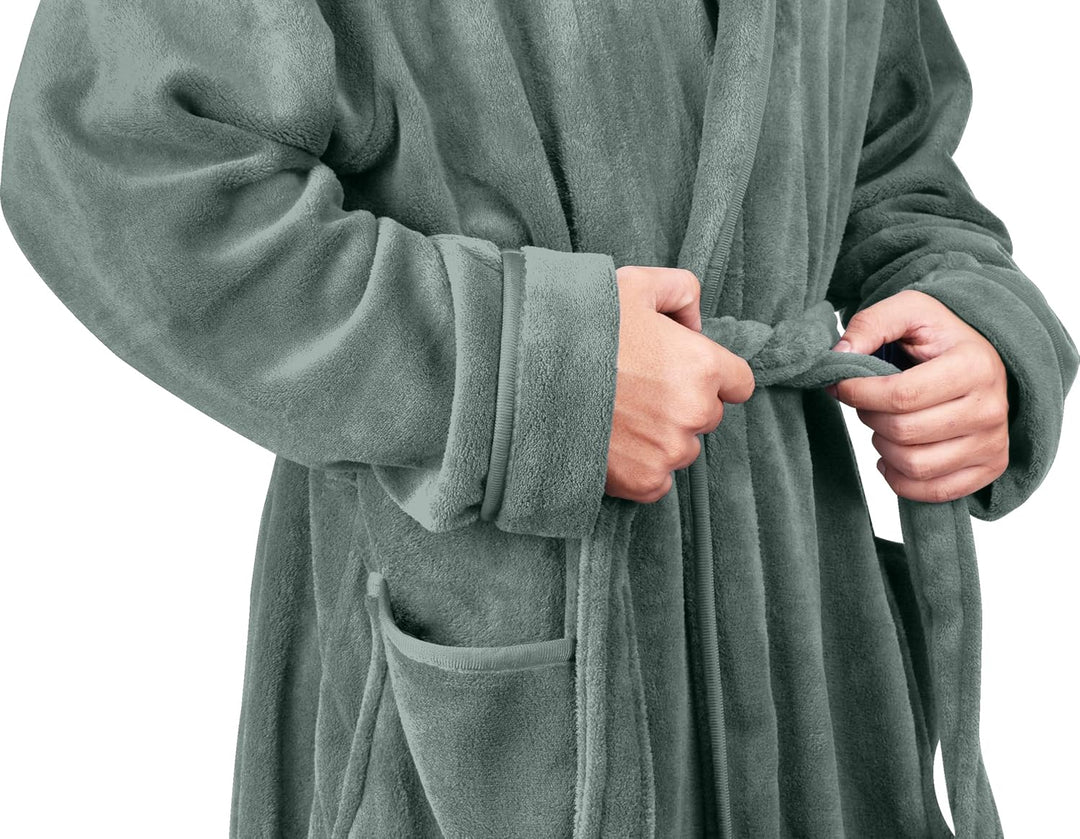 Comfortable Men's Fleece Bathrobe - Harry