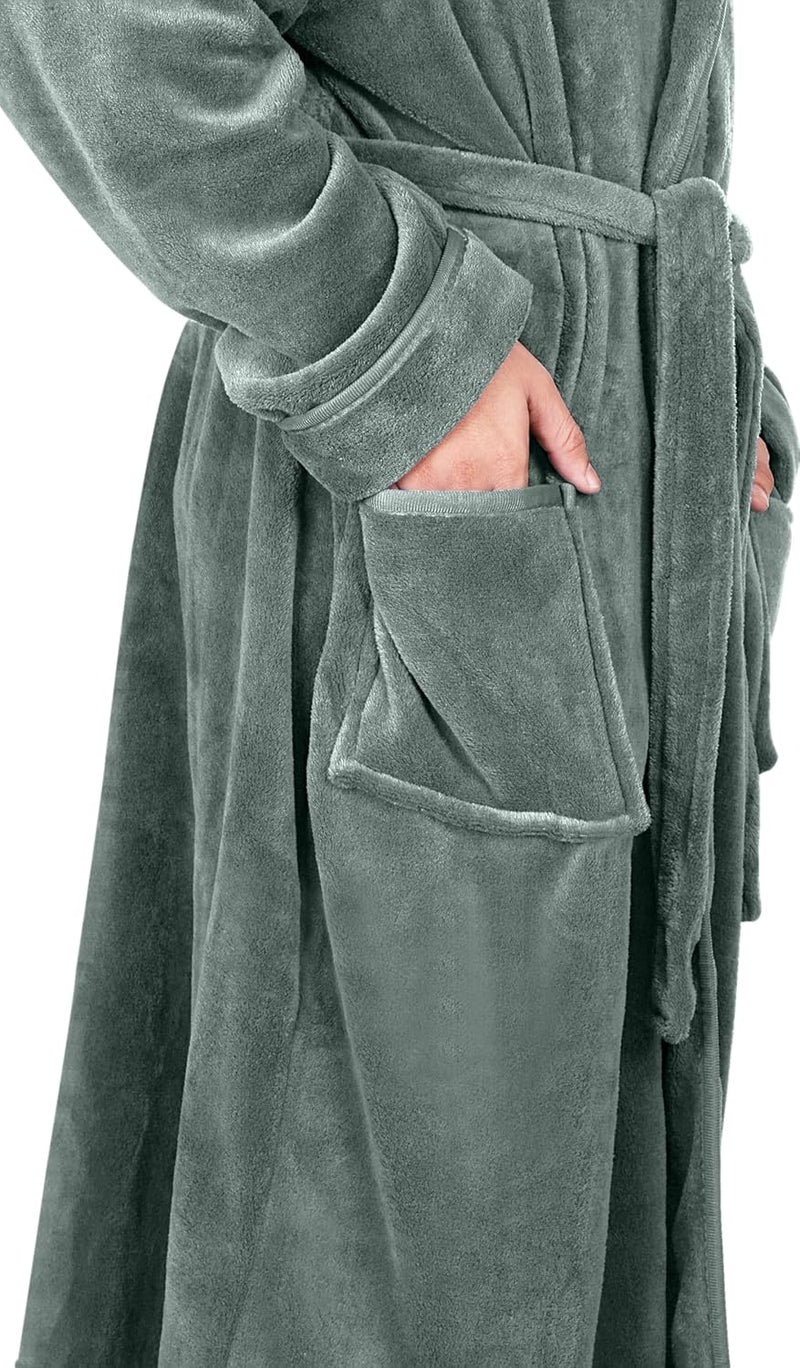 Comfortable Men's Fleece Bathrobe - Harry