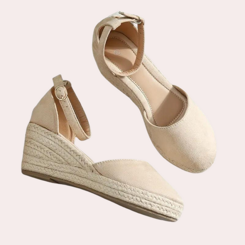 Comfortabele dames wedgesandalen met verstelbare riem en sleehak - Alina
