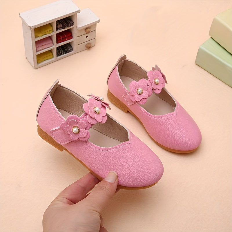 Non-Slip Shoes Liv - with Soft Sole for Girls