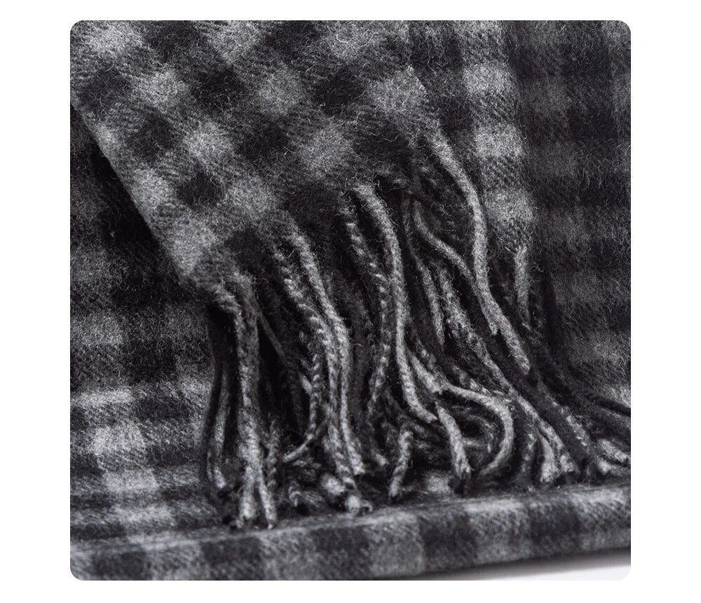 Sammy Jackson™ Luxury Wool Scarf | Luxurious and warm scarf