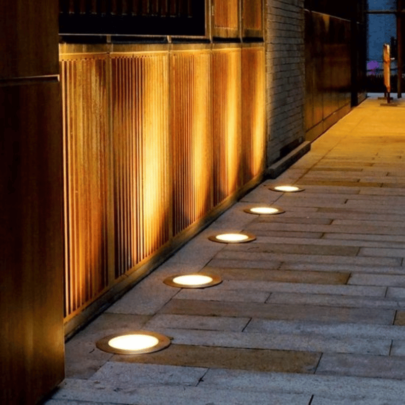Solar Ground Spot for Outdoors – SunHalo