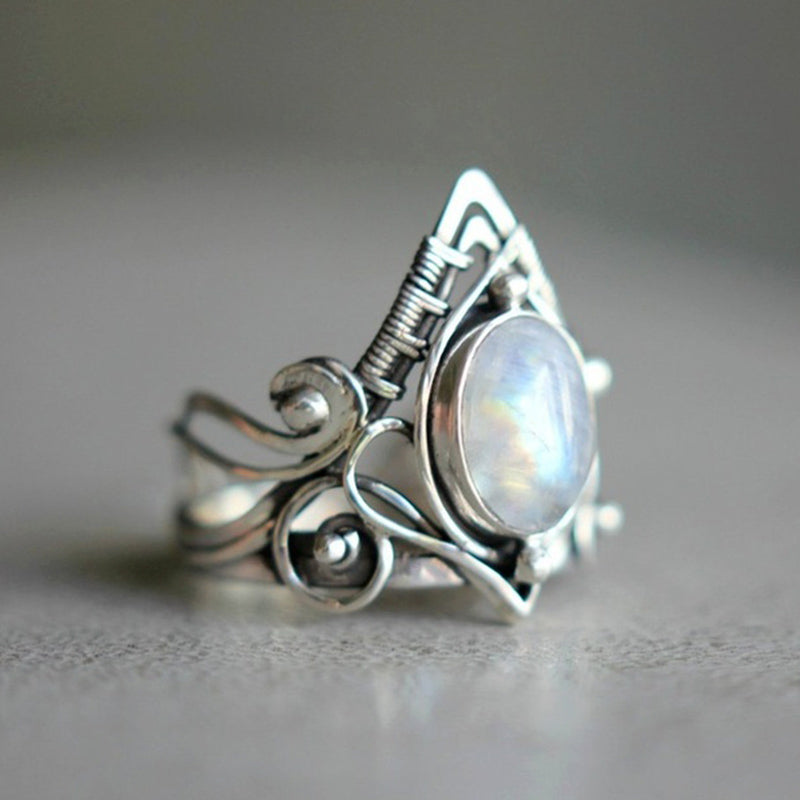 Stylish Vintage Moonstone Ring - Clara