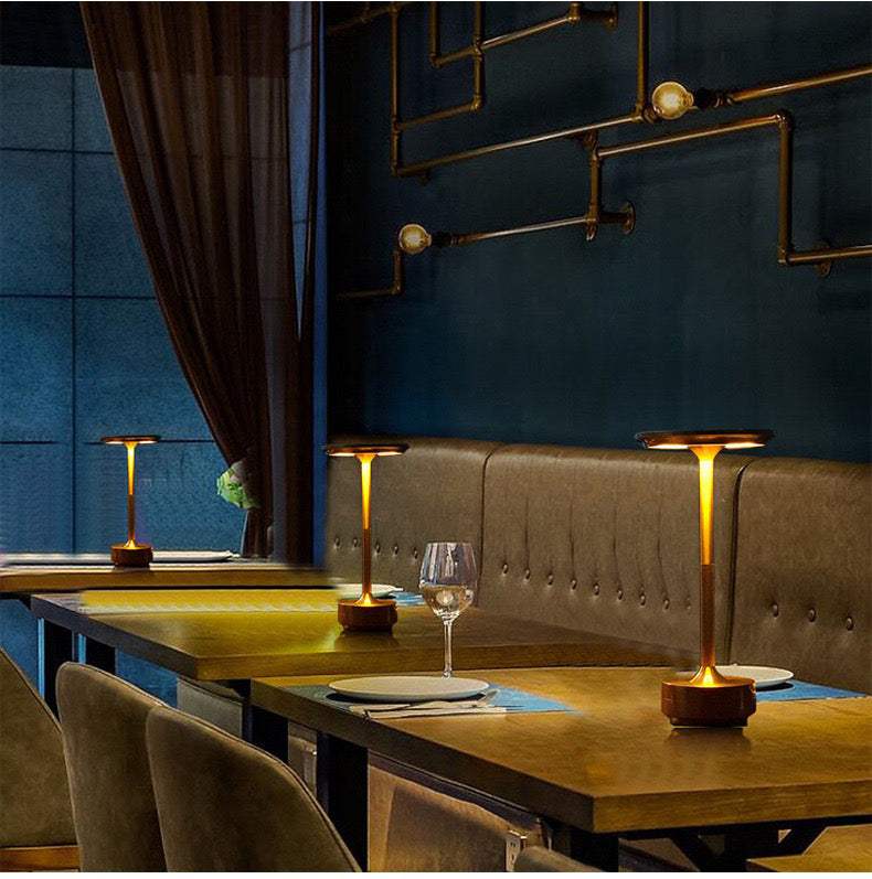 ClarityGlow Luxury Edition | Wireless LED Table Lamp