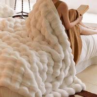 Luxury Soft Faux Fur Blanket - SnuggleFur