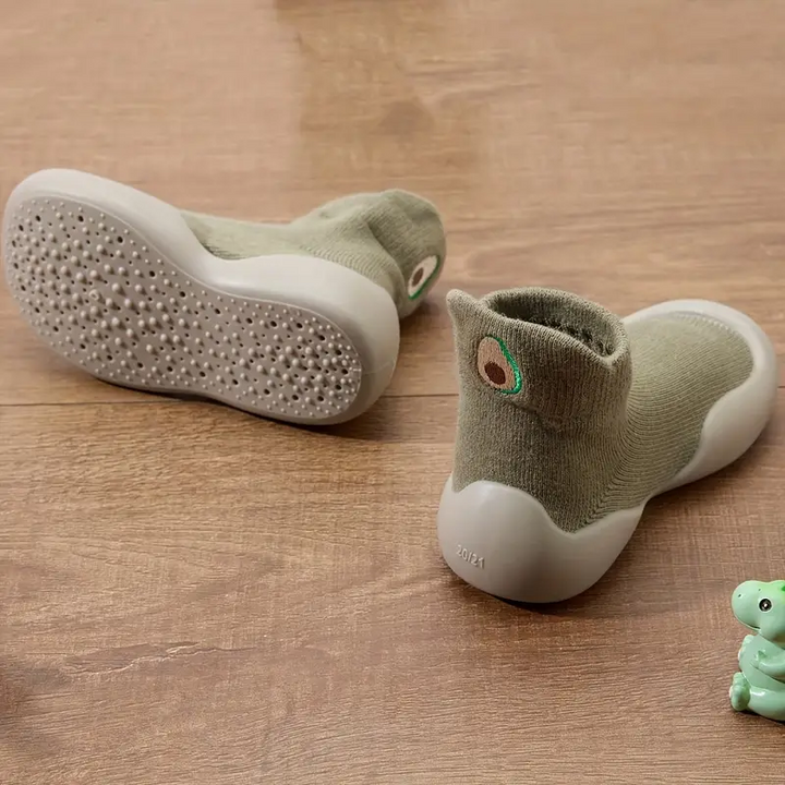 Spring in het Rond met Zeno – Flexibele Barefoot Sneakers voor Kinderen