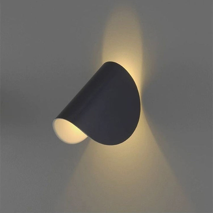 Modern Colored Wall Lamp - ColorVibe