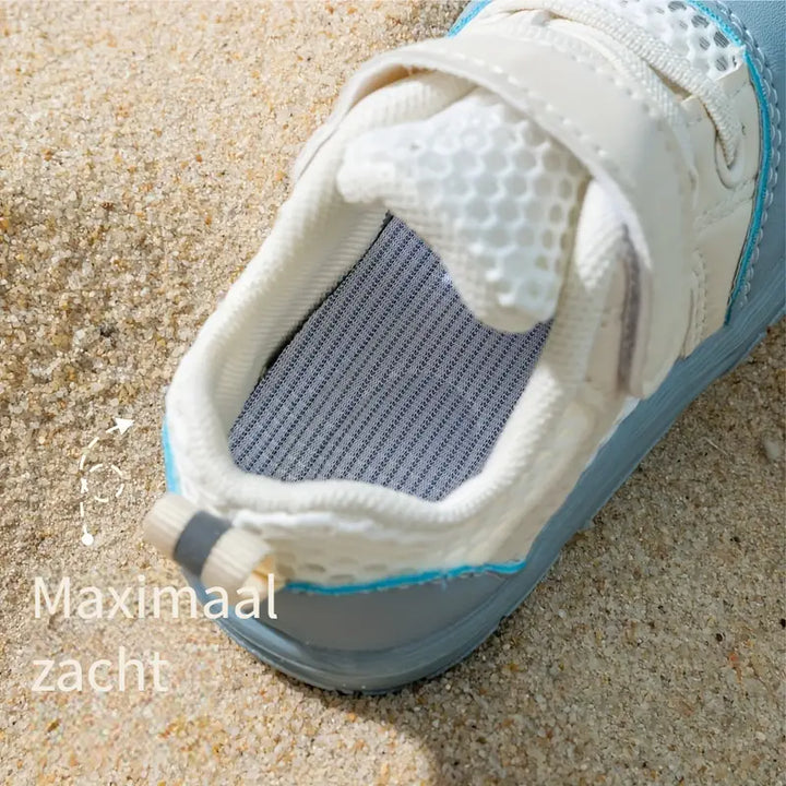 Flexible Non-Slip Barefoot Baby Shoe Sky – Discover in Comfort