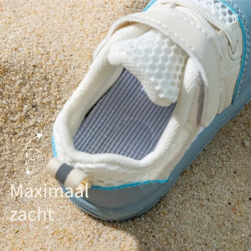 Flexible Non-Slip Barefoot Baby Shoe Sky – Discover in Comfort