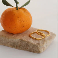 Minimalist Zirconia Ring - Leona