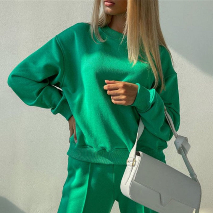 Comfortable and Luxury 2-Piece Tracksuit – Isabel