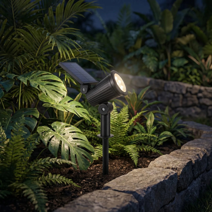 Adjustable Outdoor Solar Spotlight - Aurinox
