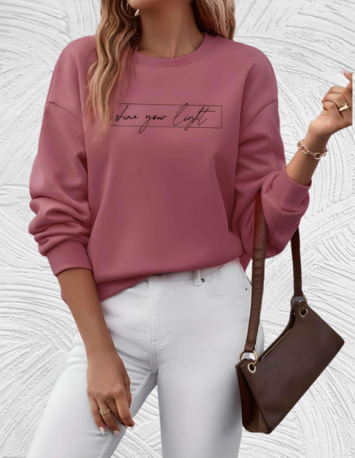 Oversized damski sweter z okrągłym dekoltem - Luna