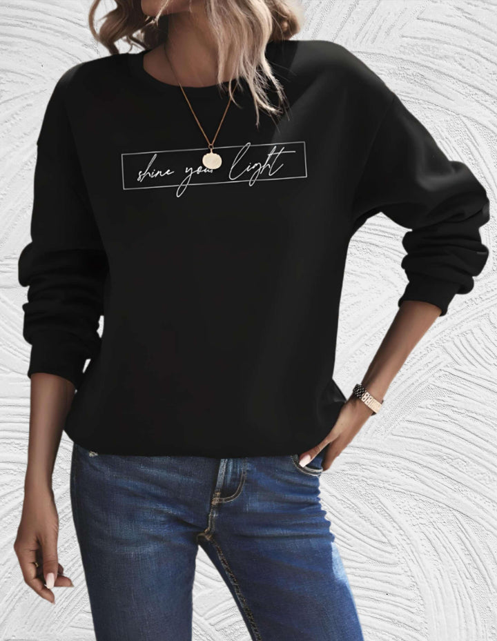 Oversized damski sweter z okrągłym dekoltem - Luna