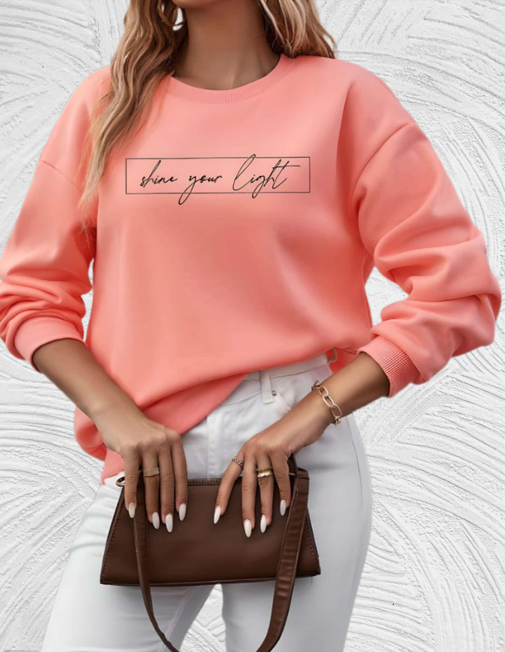 Oversized damski sweter z okrągłym dekoltem - Luna