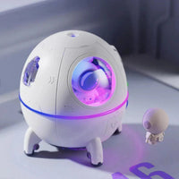 Portable Astronaut Humidifier with Night Light & Aroma Diffuser - AstroMist