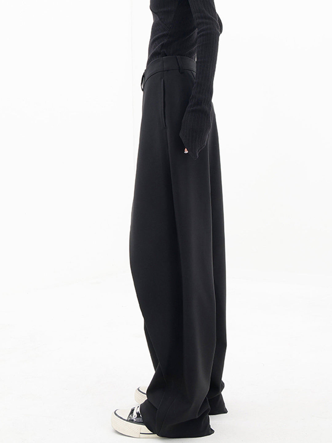 Asymmetrical Wide Women's Pants with Double Button – Noa