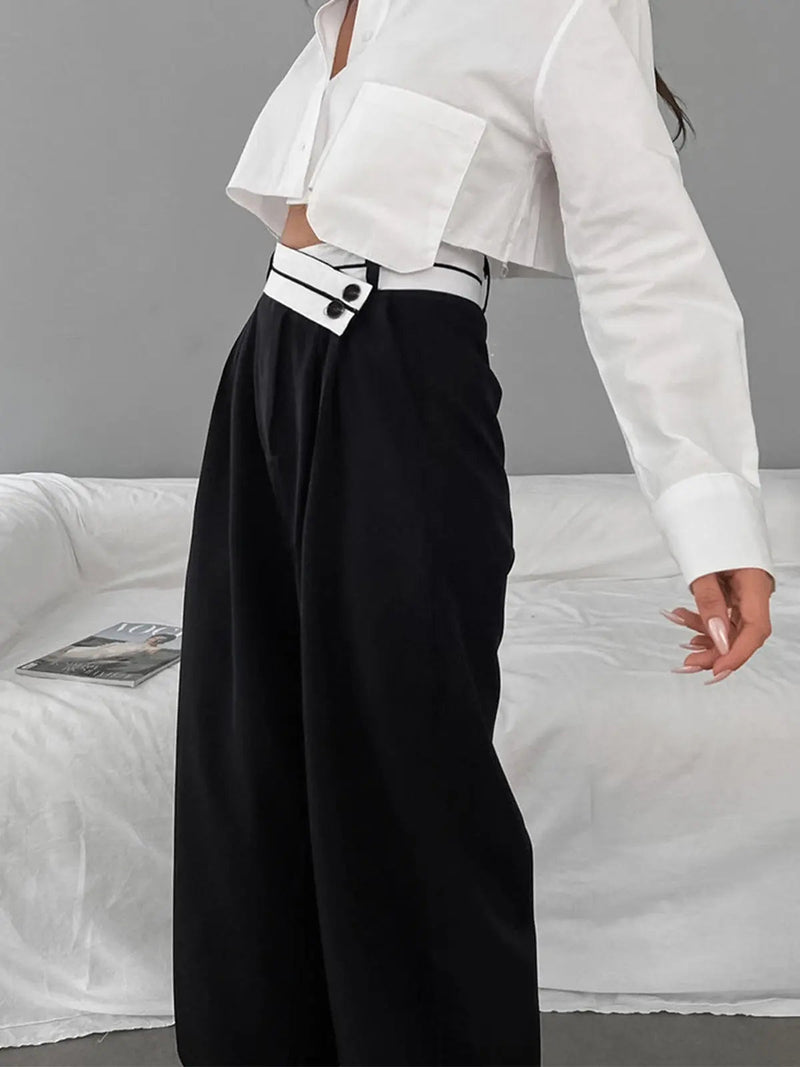Timeless Women's Pants with Stylish Fit - Clara