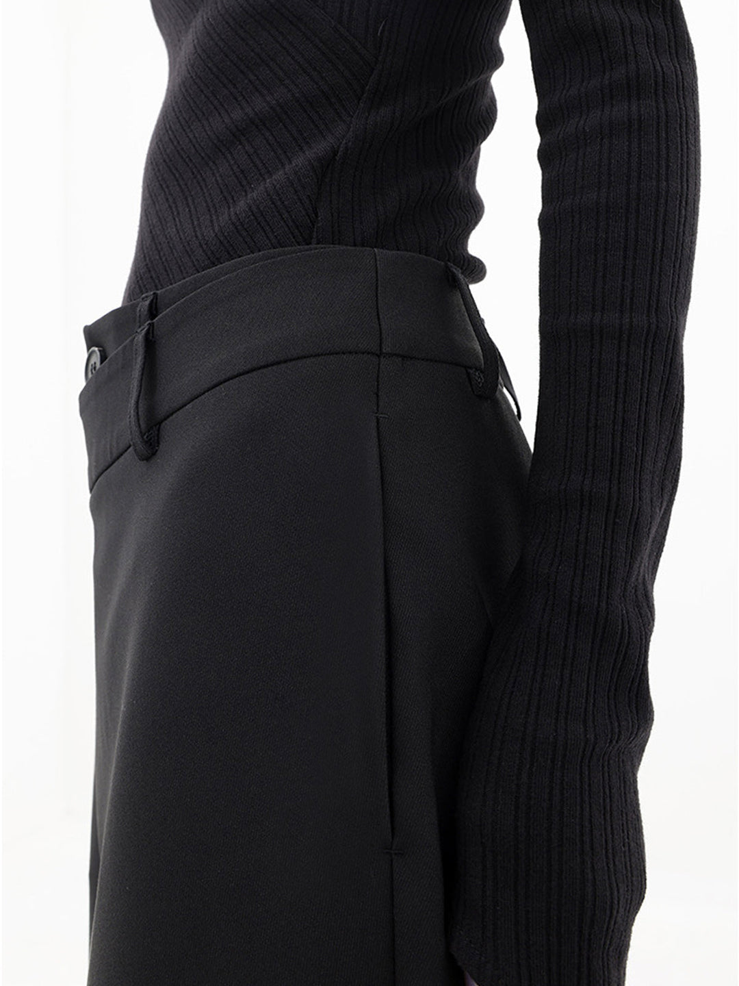 Asymmetrical Wide Women's Pants with Double Button – Noa