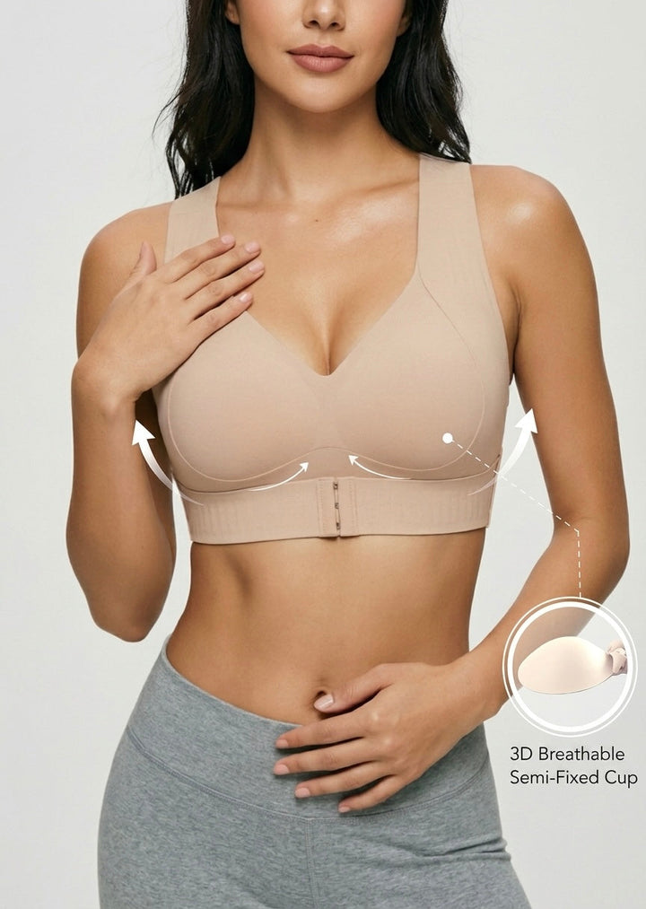Model in beige bh met handen op borst en buik, pijlen die de lift tonen en een inzet van de ademende cup. 19