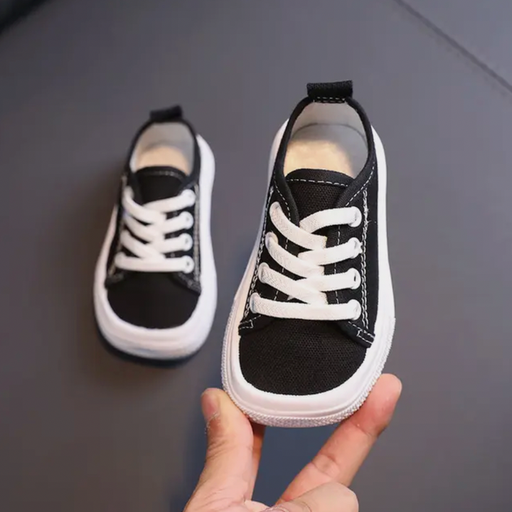 Ergonomic Barefoot Sneakers for Kids - FlexiSteps