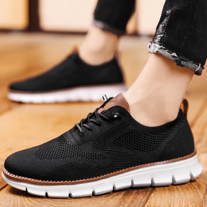 Breathable Lace-Up Men's Shoe In A Casual Style - Christopher