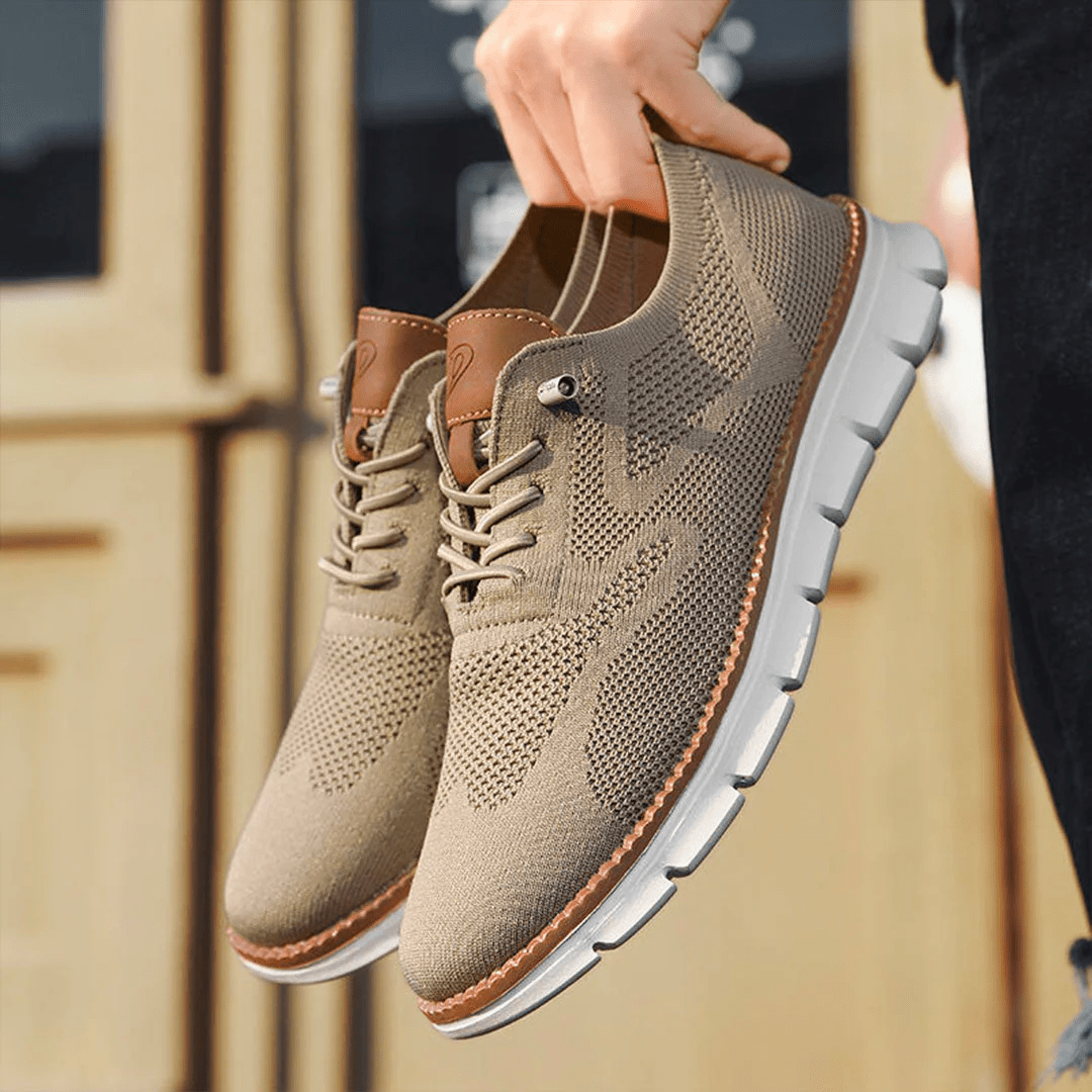 Breathable Lace-Up Men's Shoe In A Casual Style - Christopher