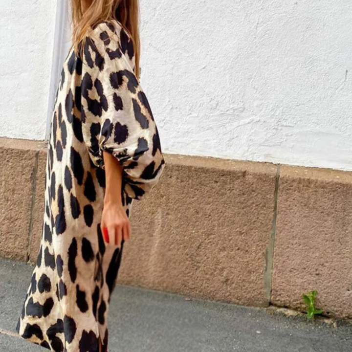 Loose-Fit Leopard Print Dress - Selena