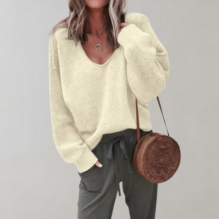Casual Knitted Women's Sweater - Mila
