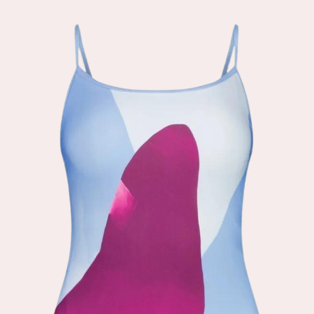 Casual Summer Dress with Figure-Flattering Fit – Lucine