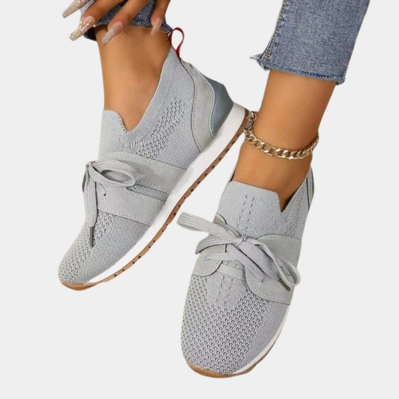 Comfortable and Stylish Women's Sneakers - Nova