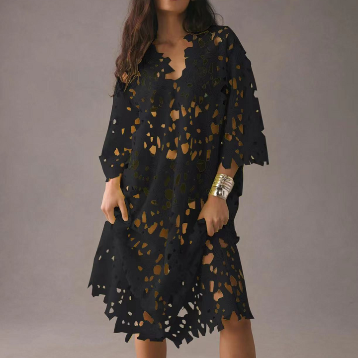 Zwierige Midi Jurk met Geborduurde Details - Isla